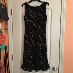 Sleeveless little black dress